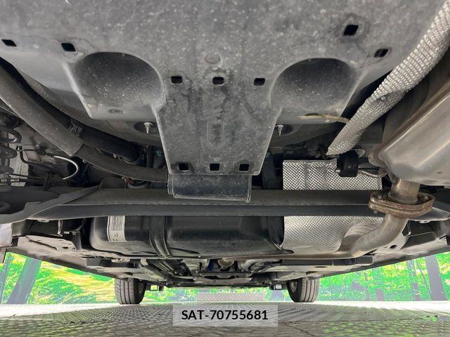 Mazda DEMIO 2015-09 8658791-18