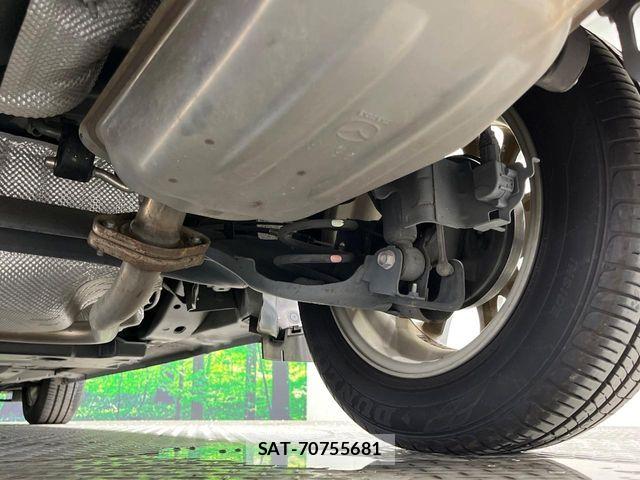 Mazda DEMIO 2015-09 8658791-19