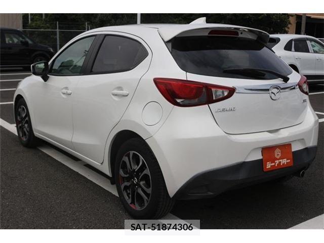 Mazda DEMIO 2014-11 8666069-12