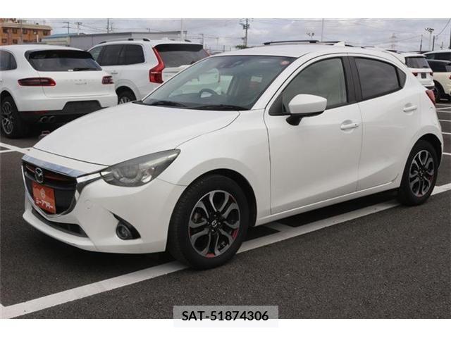 Mazda DEMIO 2014-11 8666069-14