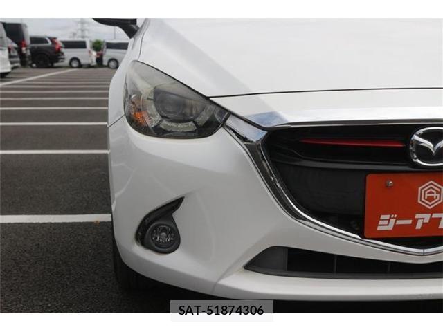 Mazda DEMIO 2014-11 8666069-15