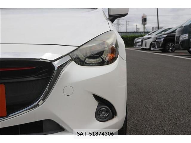 Mazda DEMIO 2014-11 8666069-18