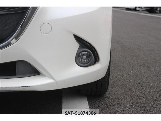 Mazda DEMIO 2014-11 8666069-20