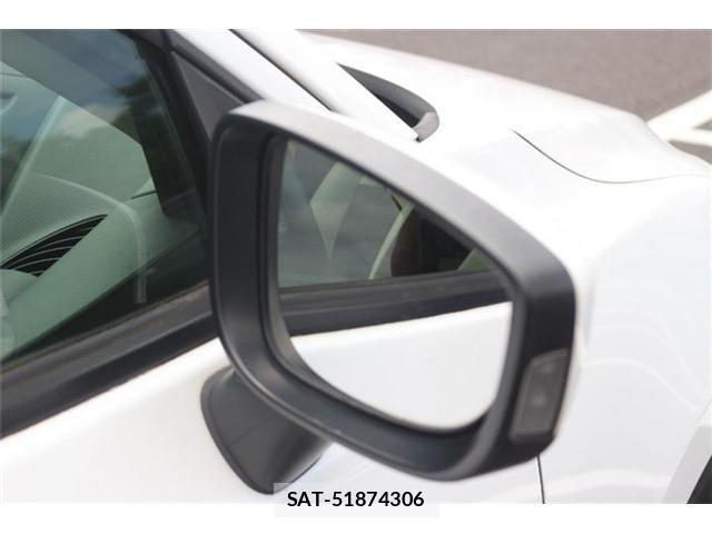 Mazda DEMIO 2014-11 8666069-24