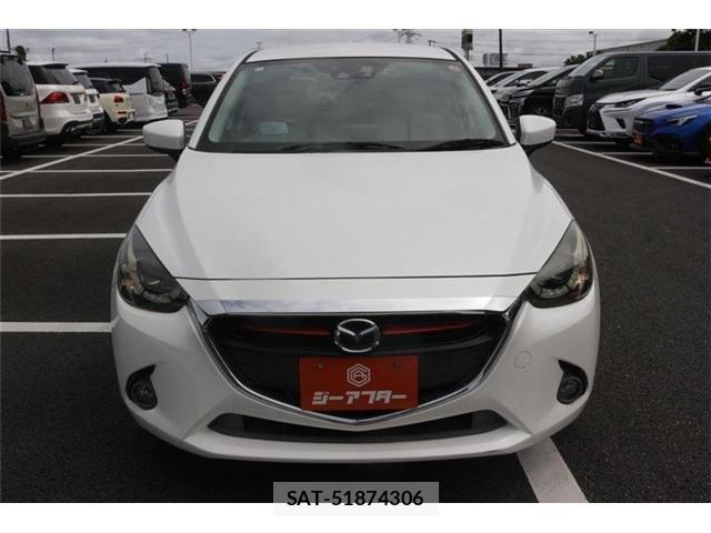 Mazda DEMIO 2014-11 8666069-7
