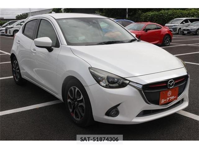 Mazda DEMIO 2014-11 8666069-8