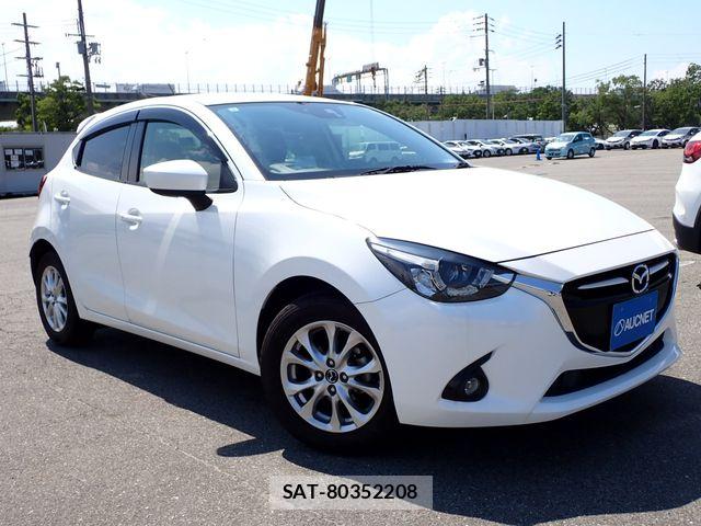 Mazda DEMIO 2015-09 8666066-0