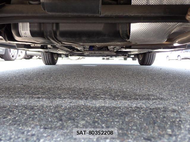 Mazda DEMIO 2015-09 8666066-11