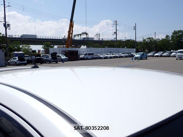 Mazda DEMIO 2015-09 8666066-12
