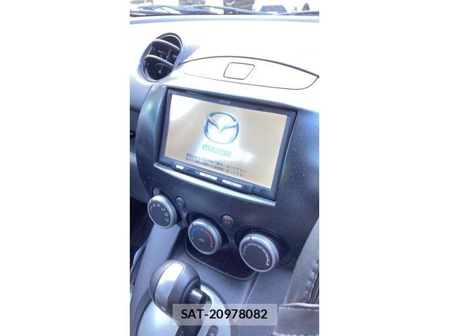 Mazda DEMIO 2011-01 8658814-10