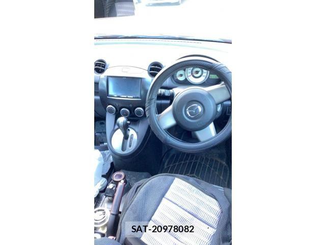 Mazda DEMIO 2011-01 8658814-8