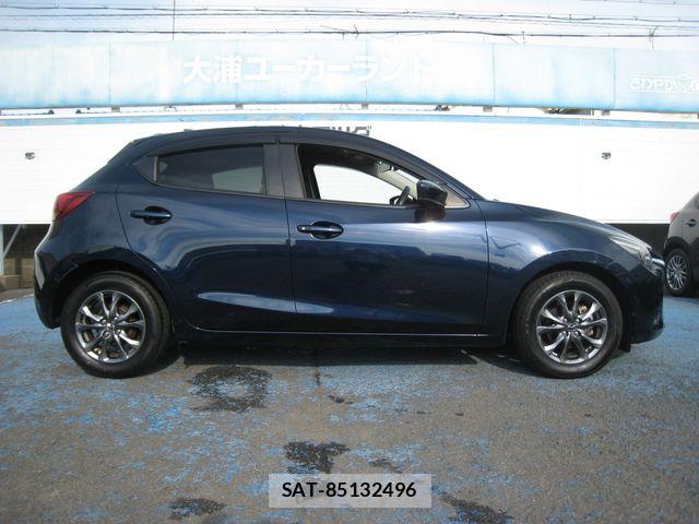 Mazda DEMIO 2019-09 8658790-11