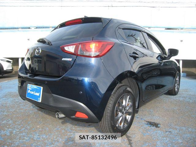 Mazda DEMIO 2019-09 8658790-12