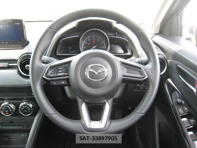 Mazda DEMIO 2019-08 8658788-21