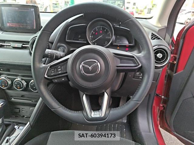 Mazda DEMIO 2019-07 8658789-17