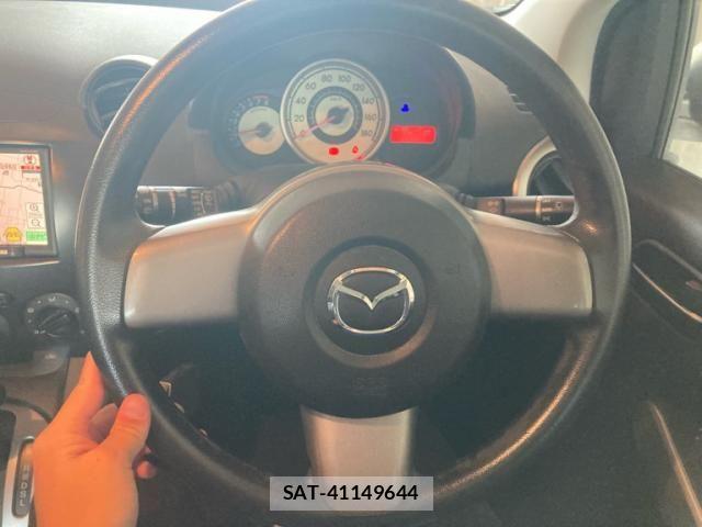 Mazda DEMIO 2010-05 8666067-15