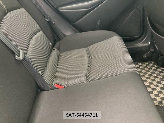 Mazda DEMIO 2018-03 8741769-12