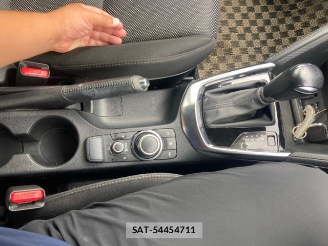 Mazda DEMIO 2018-03 8741769-26