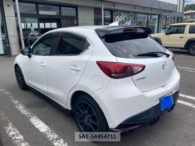 Mazda DEMIO 2018-03 8741769-3