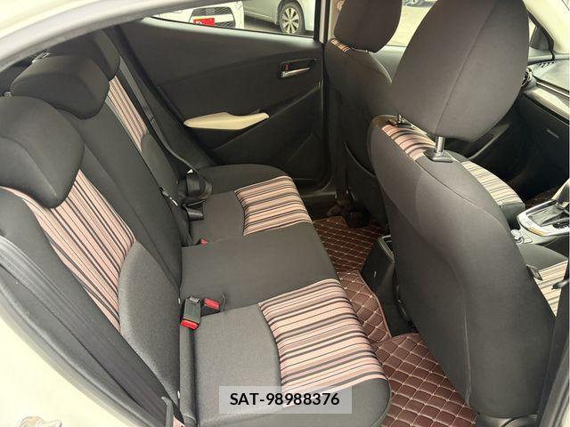 Mazda DEMIO 2015-11 8741768-10
