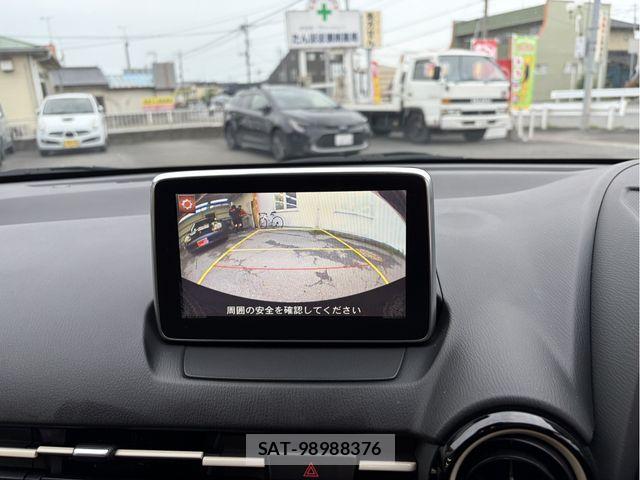 Mazda DEMIO 2015-11 8741768-16
