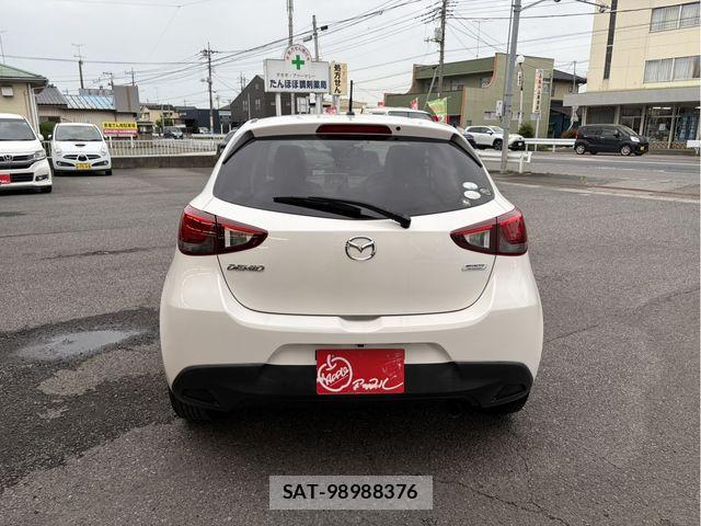 Mazda DEMIO 2015-11 8741768-4