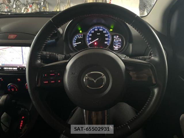 Mazda DEMIO 2013-10 8741770-15