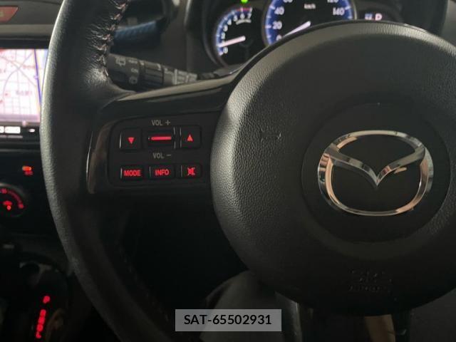 Mazda DEMIO 2013-10 8741770-16