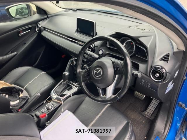 Mazda DEMIO 2016-01 8741775-15