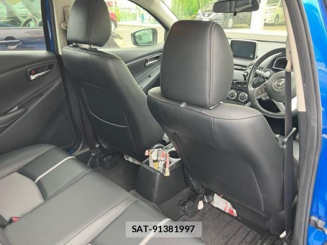 Mazda DEMIO 2016-01 8741775-17