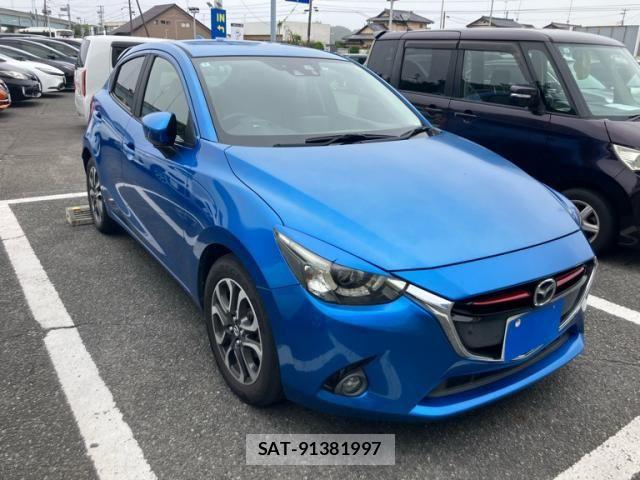Mazda DEMIO 2016-01 8741775-1