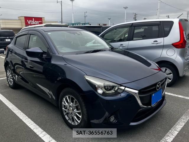 Mazda DEMIO 2016-01 8741766-1