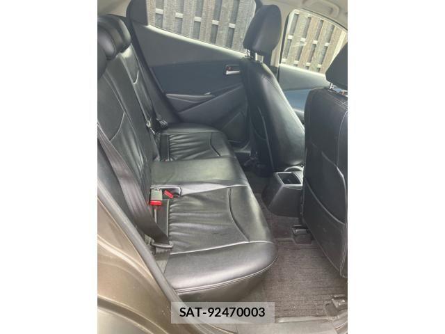 Mazda DEMIO 2015-09 8741771-18