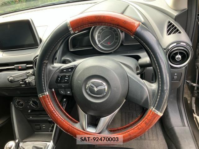 Mazda DEMIO 2015-09 8741771-8
