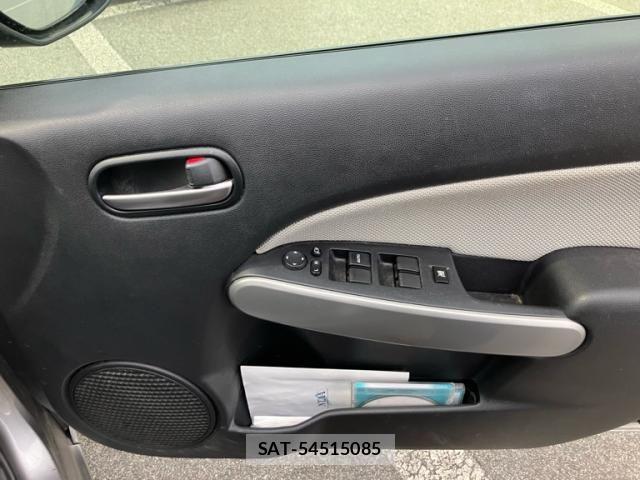 Mazda DEMIO 2010-01 8741778-15