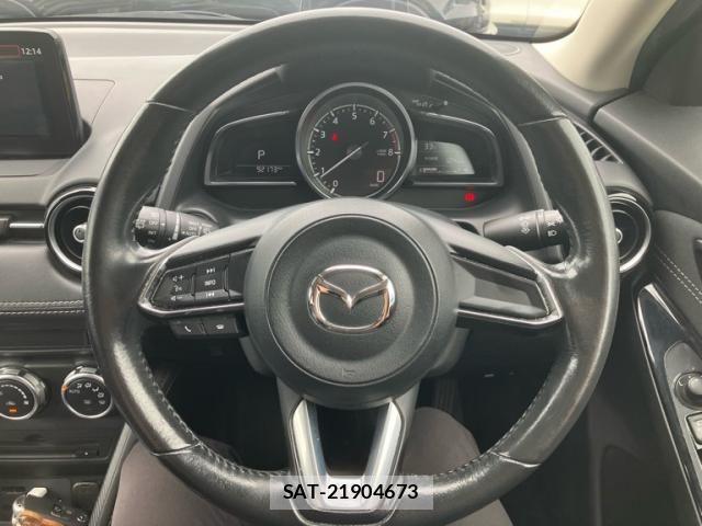 Mazda DEMIO 2018-11 8741761-14