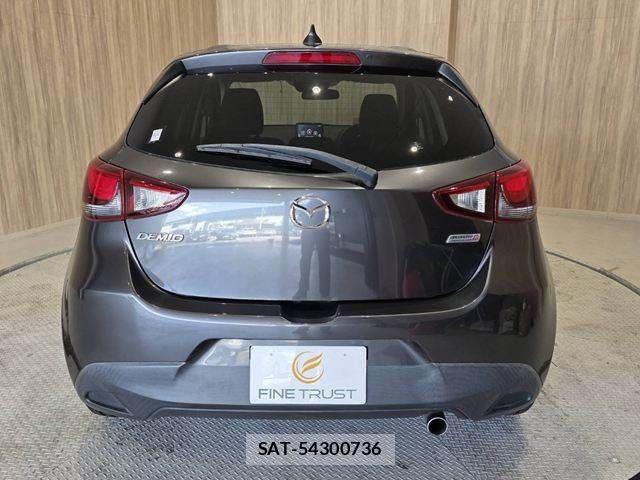 Mazda DEMIO 2017-05 8741763-19