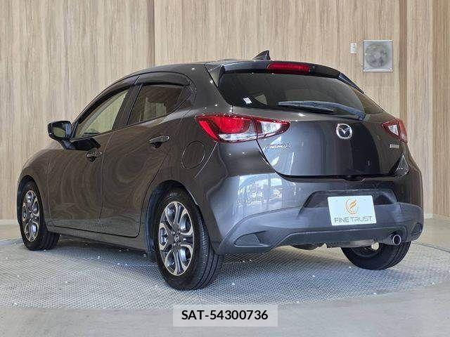 Mazda DEMIO 2017-05 8741763-20