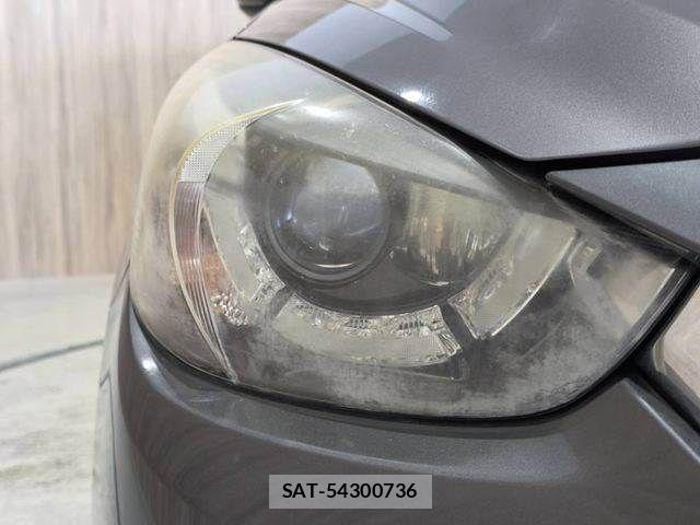 Mazda DEMIO 2017-05 8741763-24
