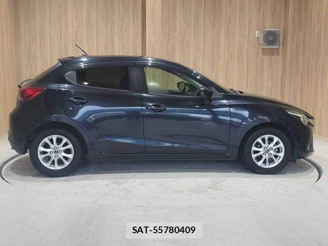 Mazda DEMIO 2016-03 8741767-18