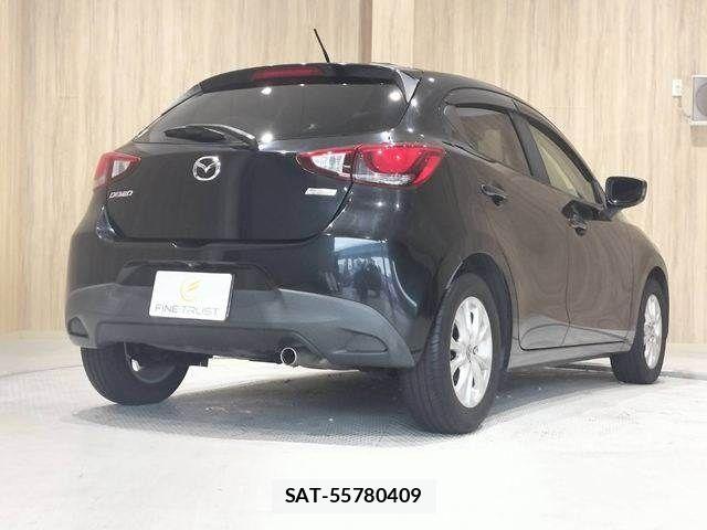 Mazda DEMIO 2016-03 8741767-19