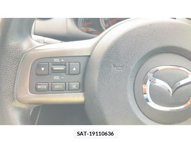 Mazda DEMIO 2013-09 8741779-12