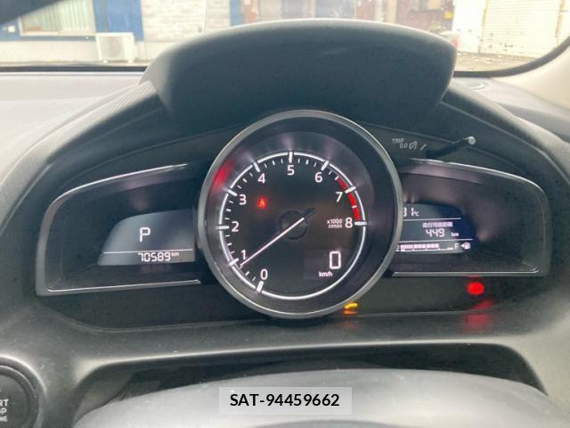 Mazda DEMIO 2017-03 8780032-11