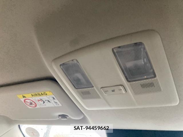 Mazda DEMIO 2017-03 8780032-13