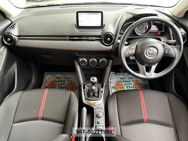 Mazda DEMIO 2015-01 8780031-1