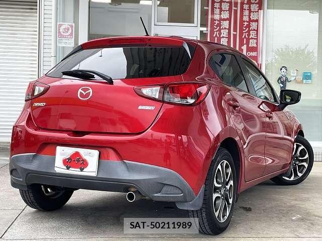 Mazda DEMIO 2015-01 8780031-2