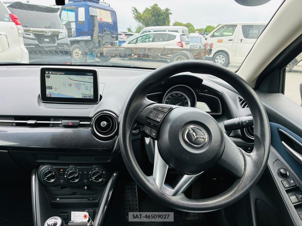 Mazda DEMIO 2016-07 8523199-13