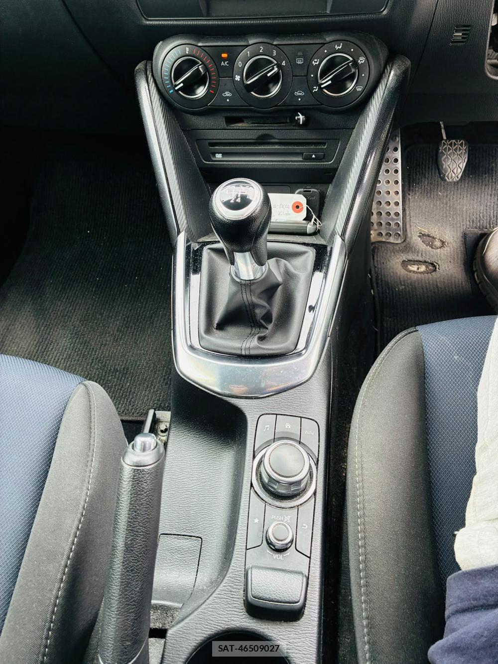 Mazda DEMIO 2016-07 8523199-21
