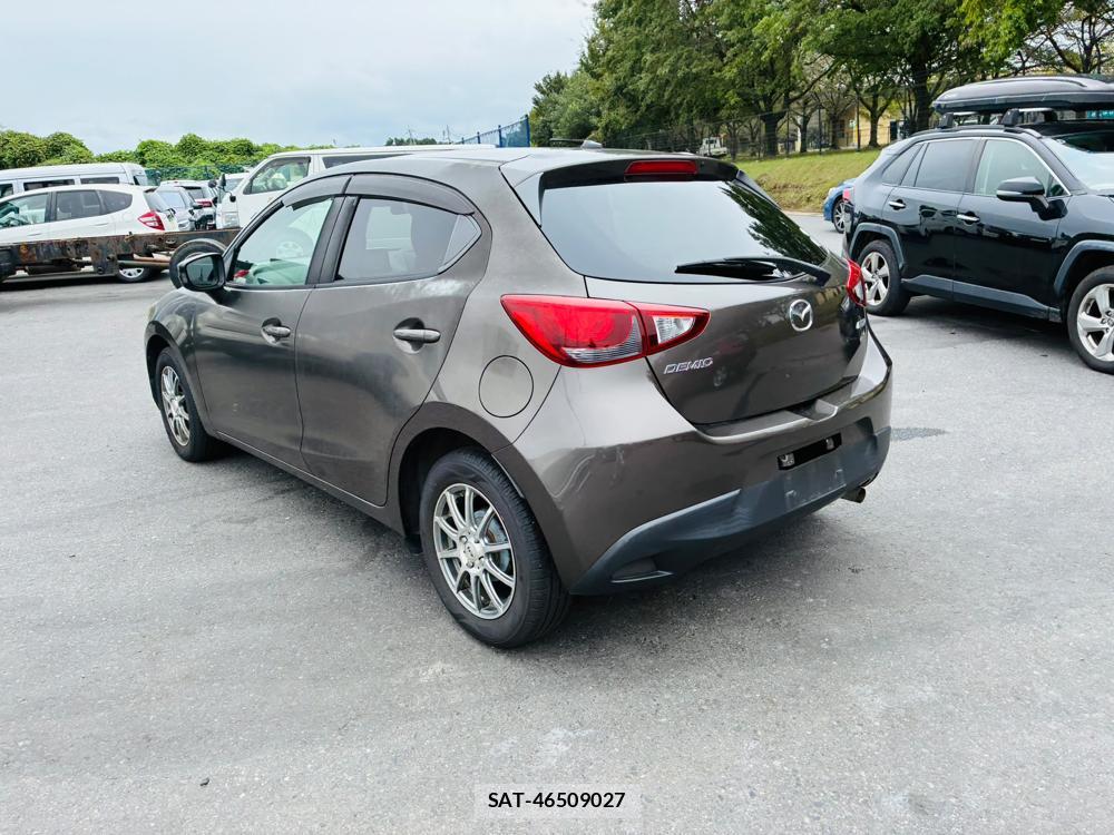 Mazda DEMIO 2016-07 8523199-2