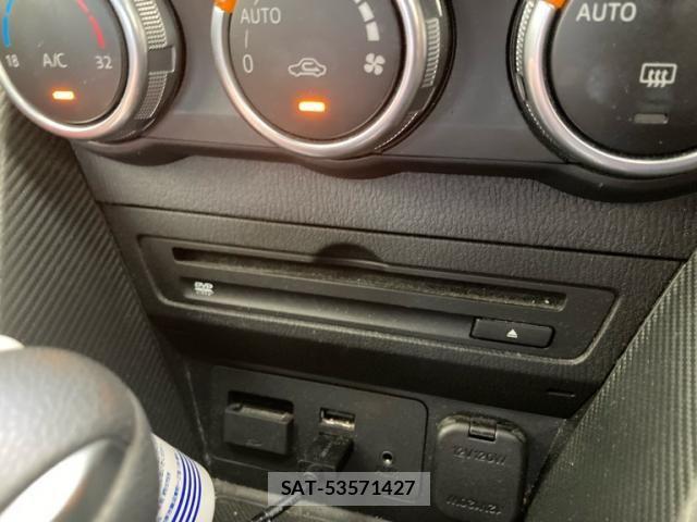Mazda DEMIO 2018-03 8795823-15